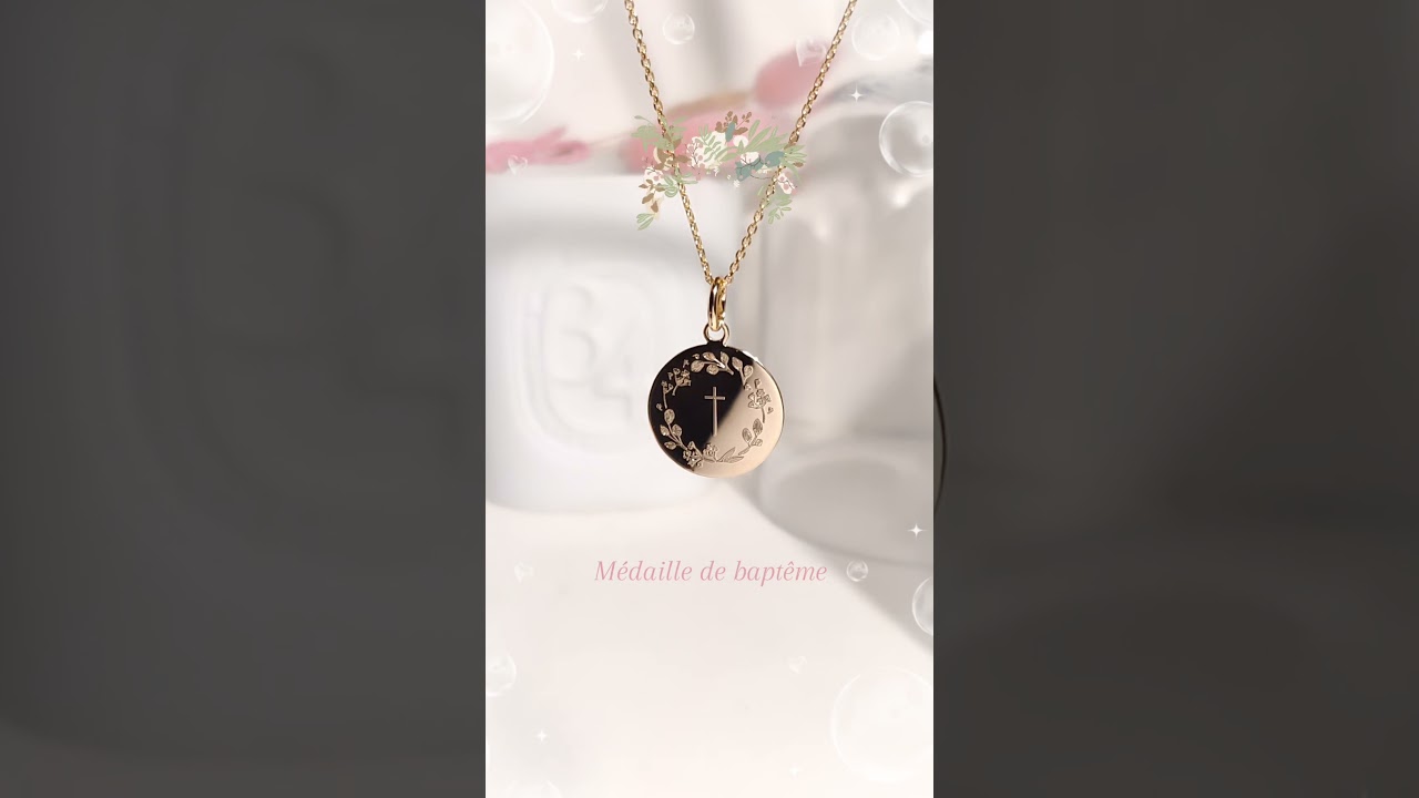 médaille baptême fille