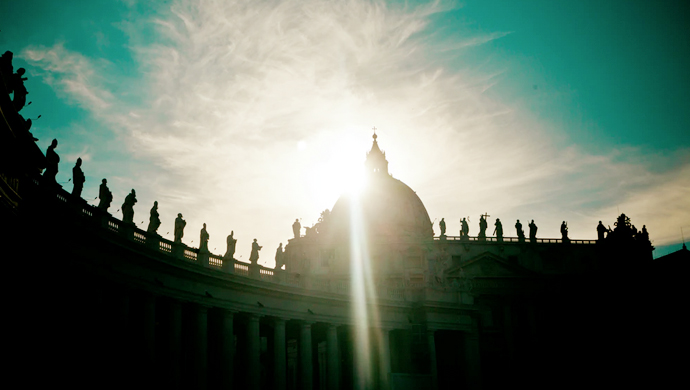 ¿Son los cambios del Papa Francisco al derecho canónico una verdadera descentralización?