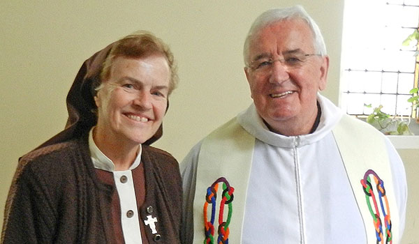 Muerte del Padre Kevin Scallon fundador de la 'Intercesión por los Sacerdotes'