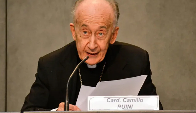 Cardenal Ruini ve 'riesgo de cisma' en Alemania después de que el Vaticano 'no' a las bendiciones para personas del mismo sexo