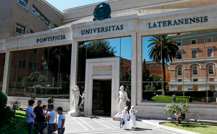 Profesor: Con el nuevo presidente, el Instituto JPII debería pasar a llamarse 'Instituto Amoris Laetitia'