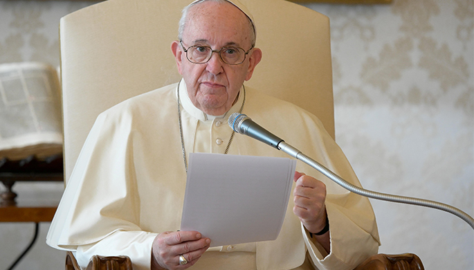 Papa Francisco: Testimonio de la verdad al exponer 'noticias falsas'