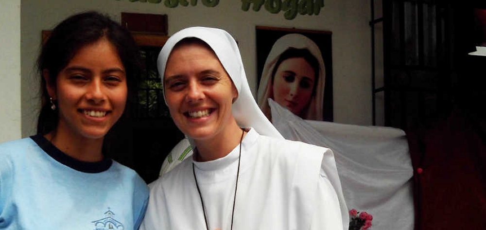 Las Servant Sisters abren una nueva base en Irlanda