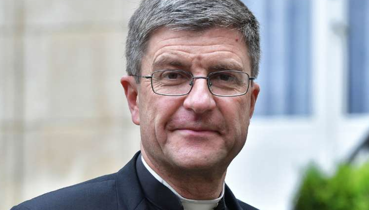Arzobispo católico: 'La Iglesia en Francia es empujada desde muchos lados'