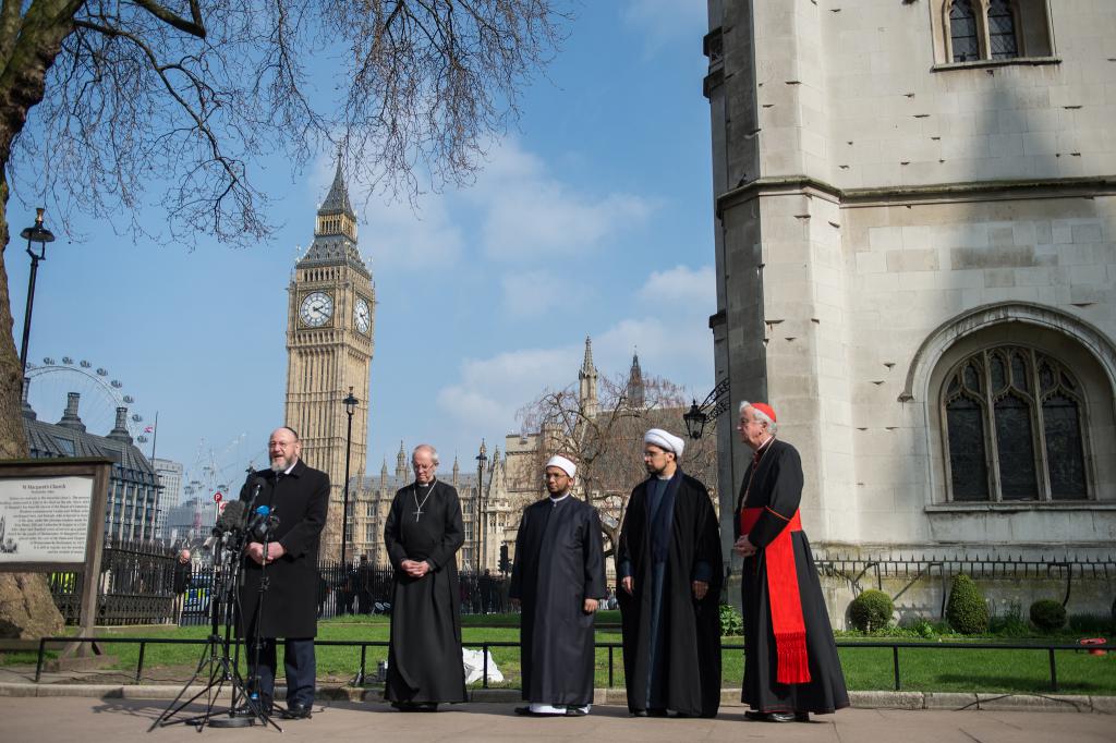 El arzobispo de Westminster llama a la oración