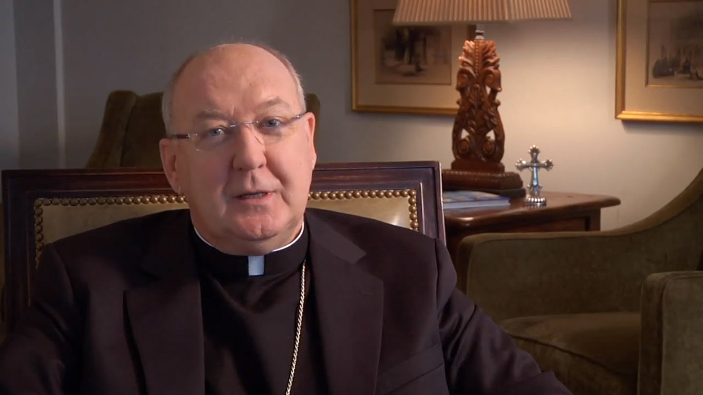 “La Navidad es un tiempo para la vida en familia”: Cardenal Farrell