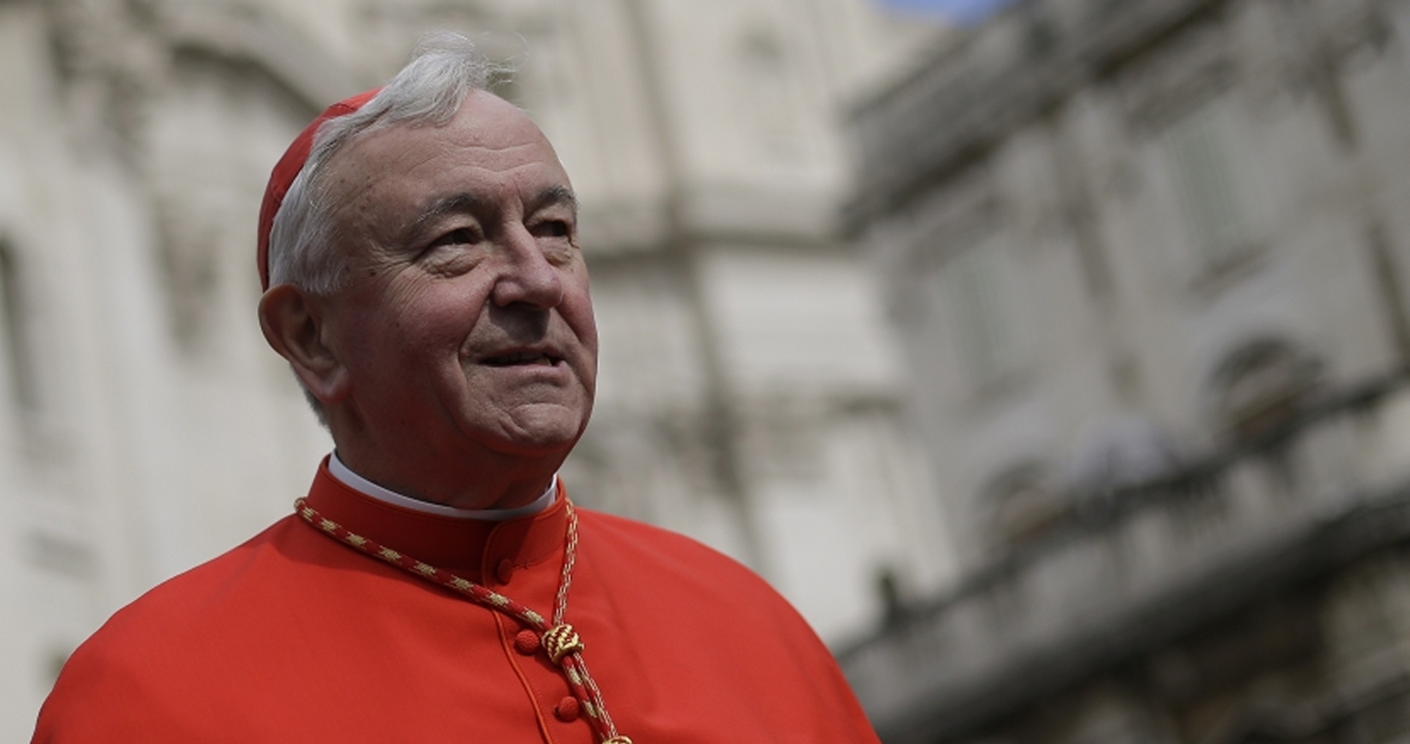 Cardenal se disculpa por adopciones forzadas en Reino Unido