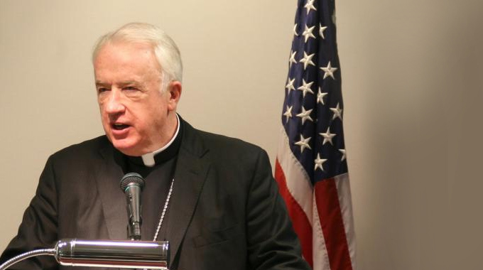 El obispo Bransfield ofrece 'disculpa' y devuelve $ 400k a la diócesis de W Virginia