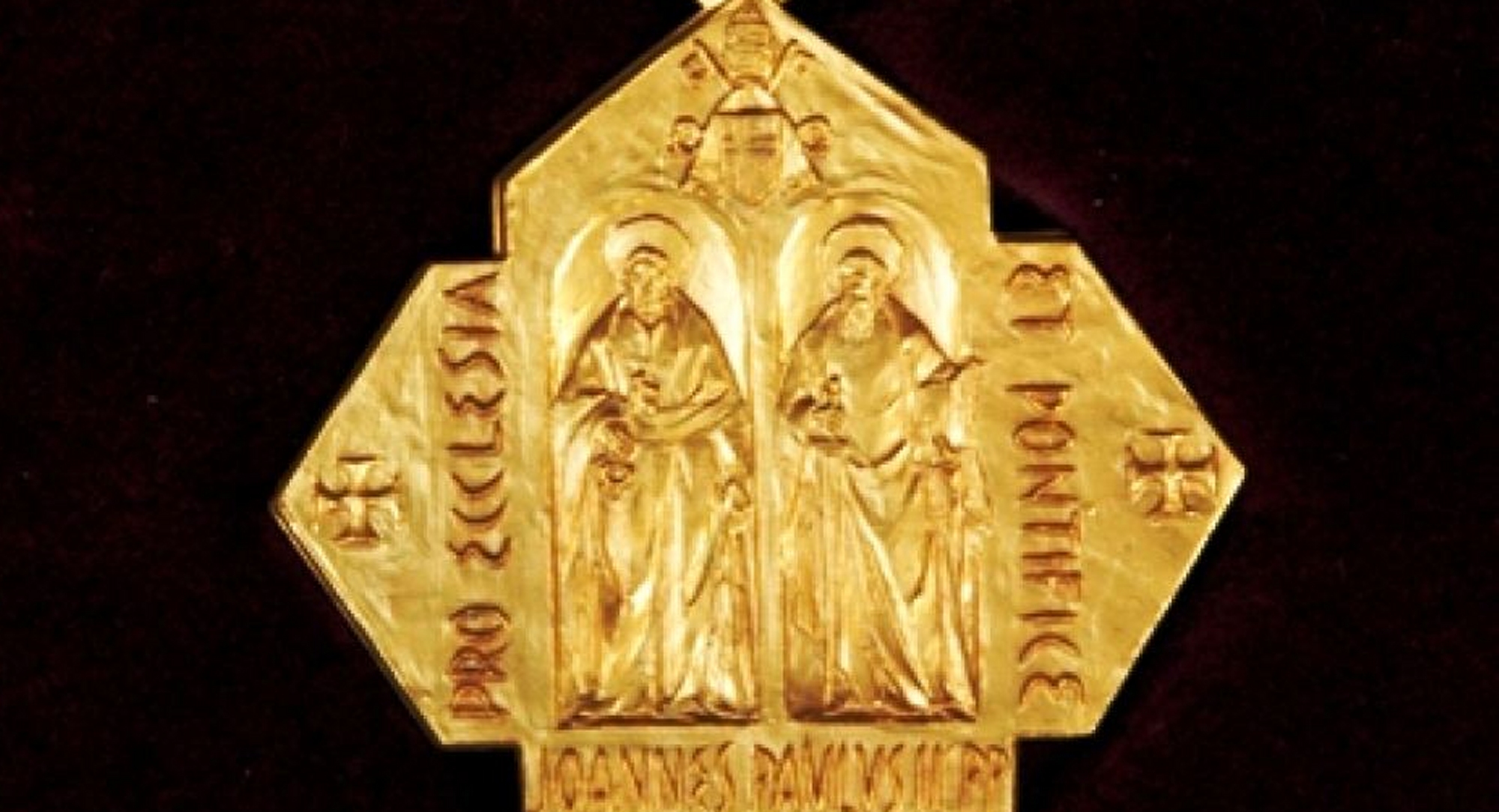 Una de las monjas con más años de servicio en el país recibe la Medalla Papal