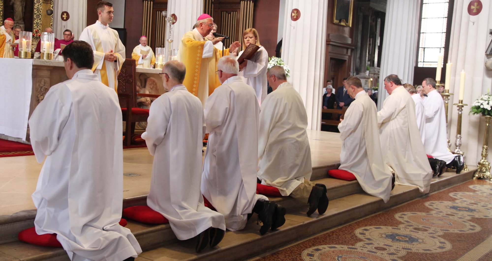 Diaconado: no es una solución provisional para la escasez de sacerdotes