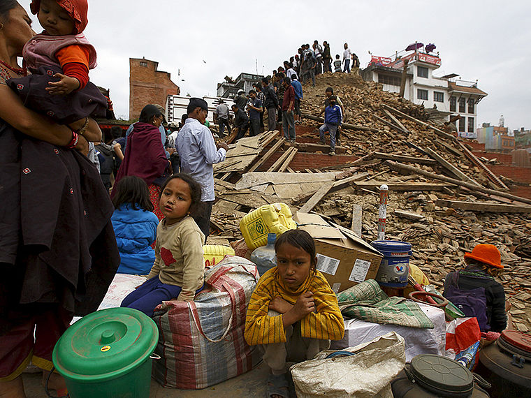Obispo nepalés recuerda momento en que ocurrió terremoto
