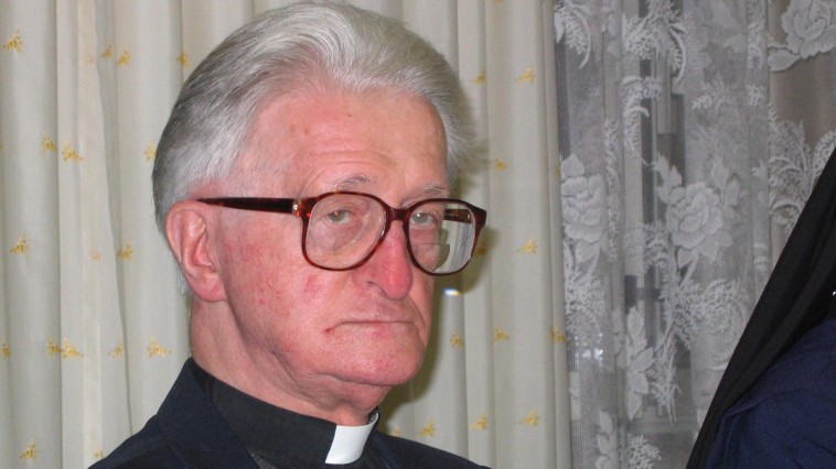 El sacerdote jesuita de la Divina Misericordia de Auschwitz