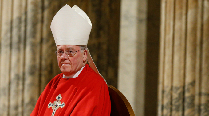 El obispo de Buffalo, Richard Malone, renuncia después de un año de escándalo