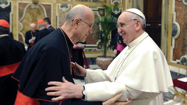 El Papa destituye a cuatro cardenales que supervisan el banco del Vaticano