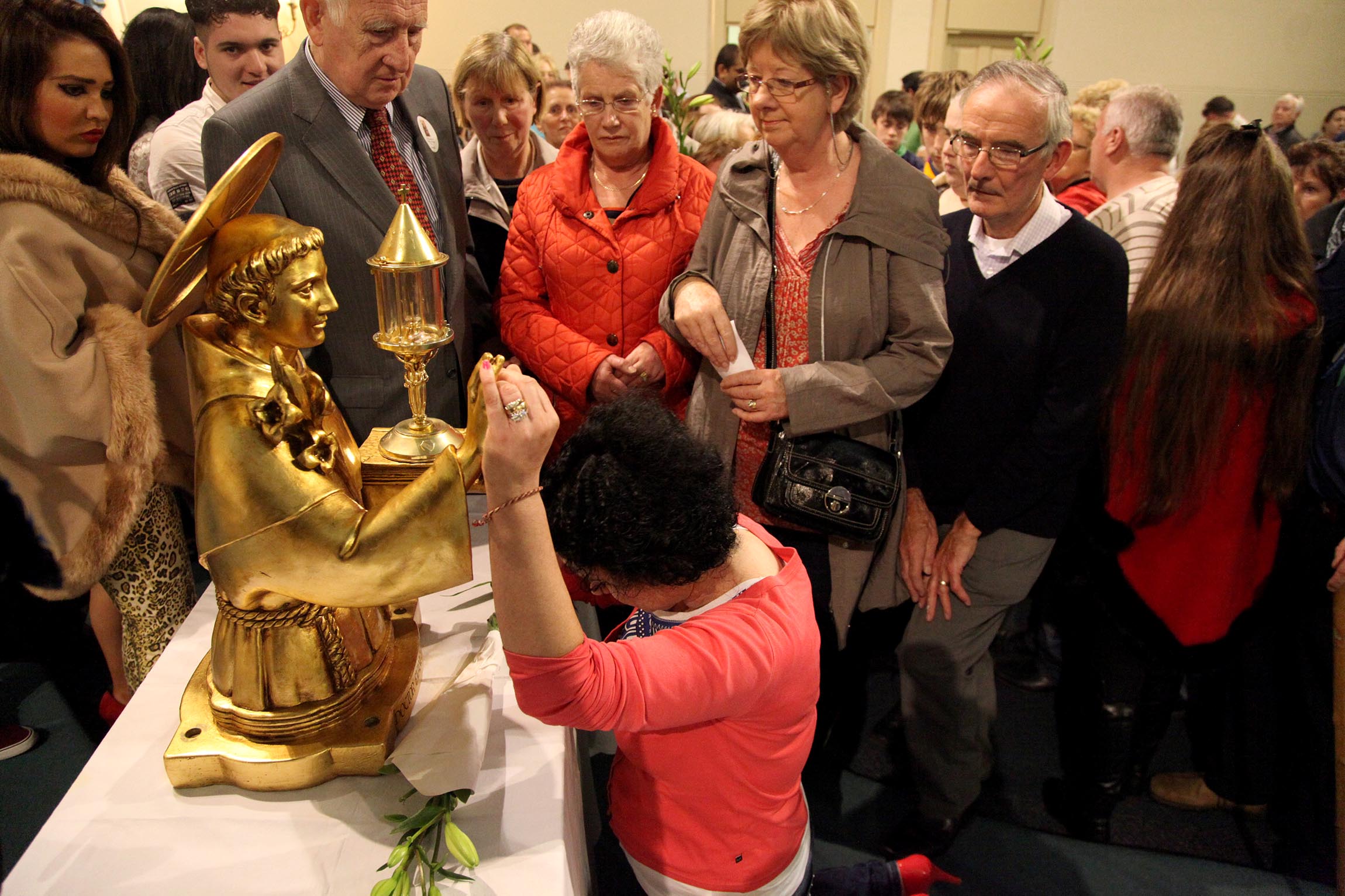 250.000 reliquias de San Antonio veneradas en Irlanda y el Reino Unido