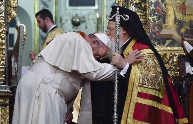 El Papa Francisco con el Patriarca Ecuménico