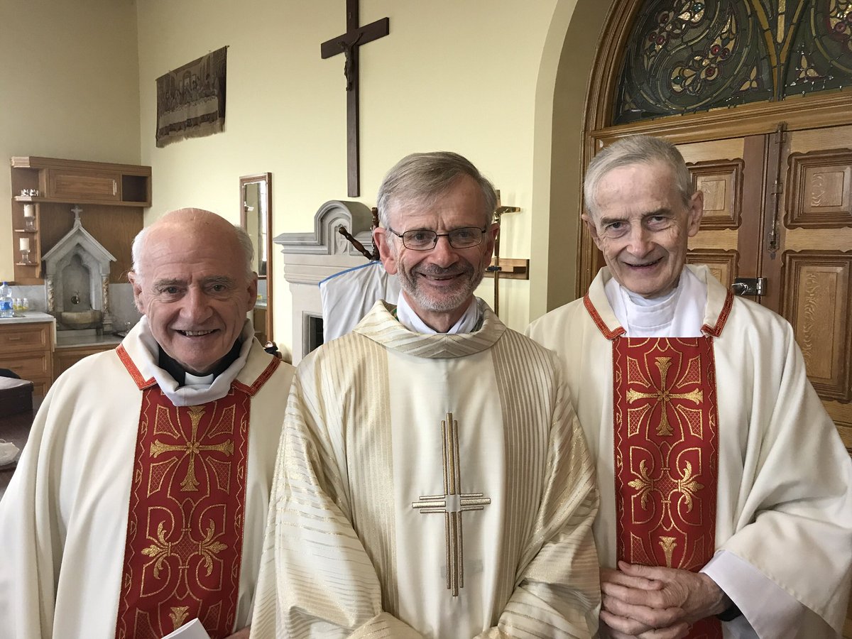 Día maravilloso en Letterkenny cuando Raphoe tiene un nuevo obispo