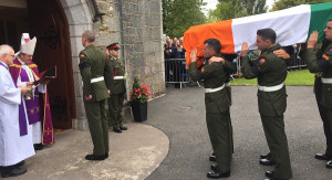El funeral de estado y el entierro del patriota irlandés Thomas Kent.  Imagen cortesía: BreakingNews.ie 