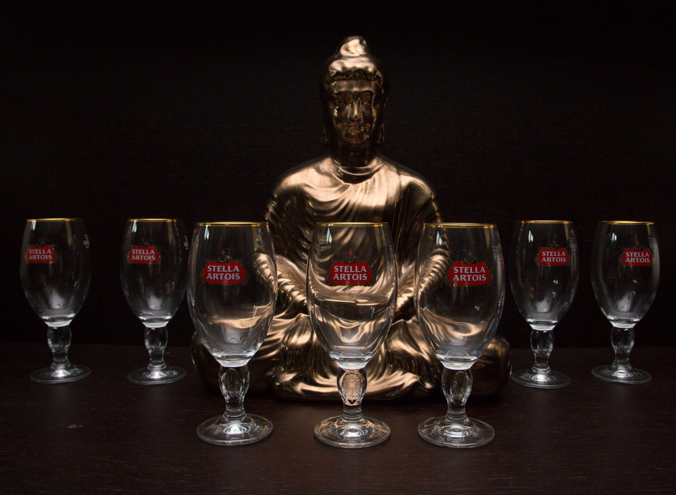 El quinto precepto budista y el consumo de alcohol