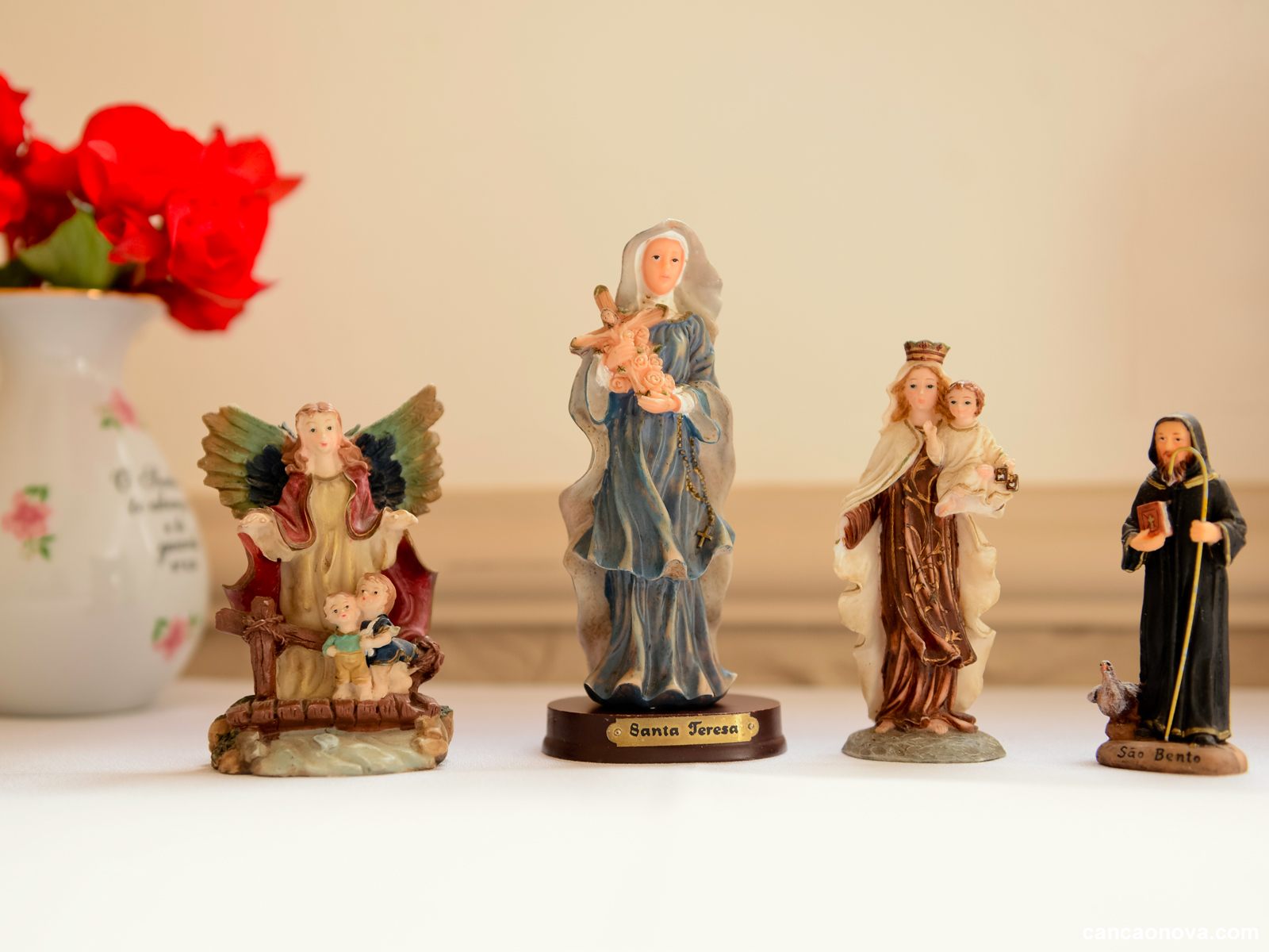 ¿Por qué los católicos veneran las imágenes? La Iglesia 1 formacao por que os catolicos veneram imagens