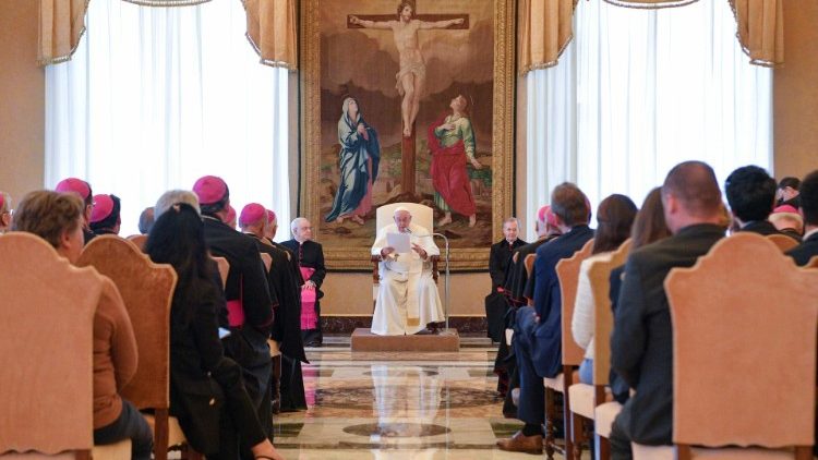 El Papa: profecía y creatividad son necesarias para