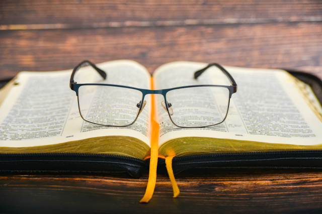 Los 4 pasos para una buena lectura de la Biblia