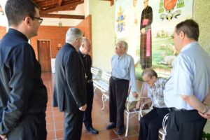 Nuncio Apostólico visita Hogar Sacerdotal, Santo Seminario