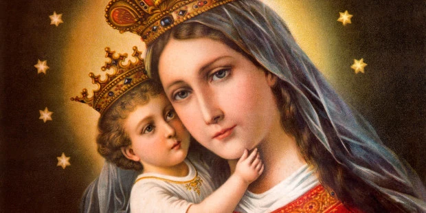 Oración en honor a María como Reina y Madre de todos nosotros