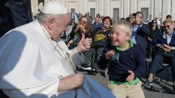 Papa: Diálogo con el Señor para que Él haga milagros