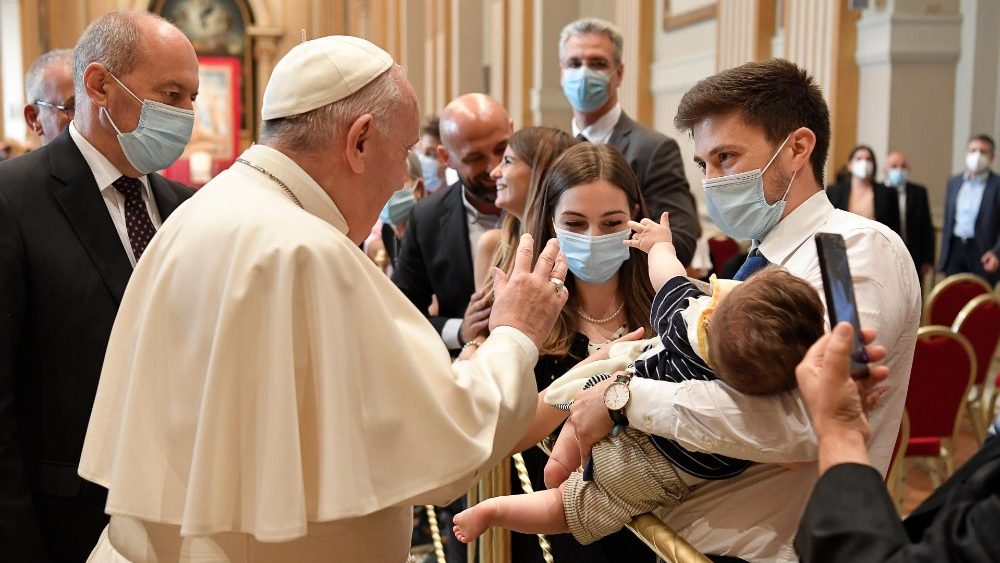Papa con Diáconos Permanentes de Roma