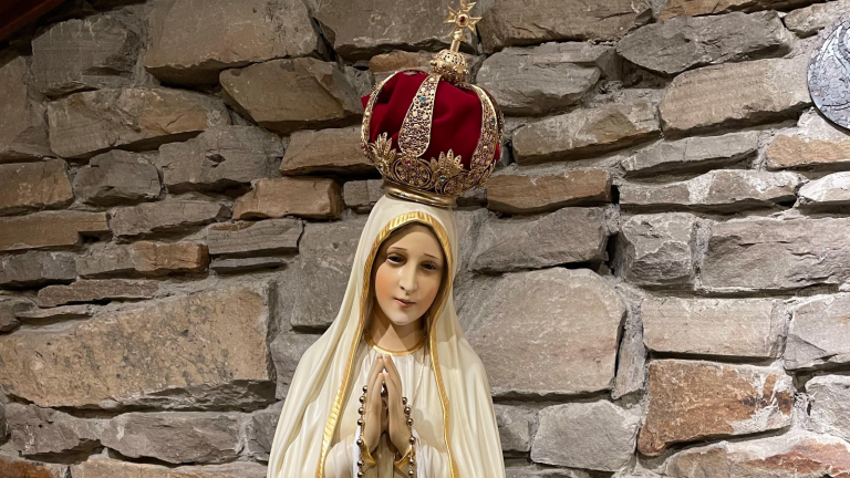 Papa a los fieles: encomendemos a María la paz de Europa