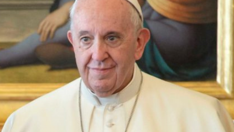 Papa recibe a Familia de Hijos de la Divina Providencia